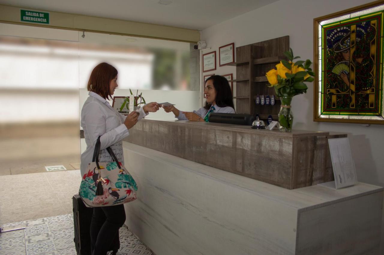 Hotel Avanti Chipichape Cali Ngoại thất bức ảnh